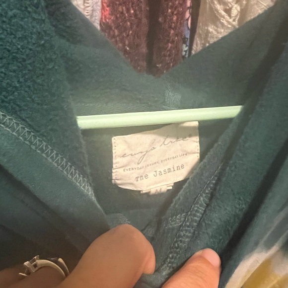 Evy’s Tree Tie dye hoodie - Picture 4 of 4